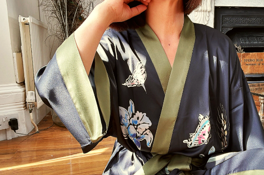 Black floral silk robe best sale